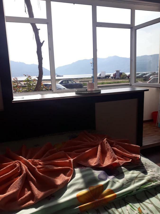 Apartment Ada Kaleh Orşova Extérieur photo