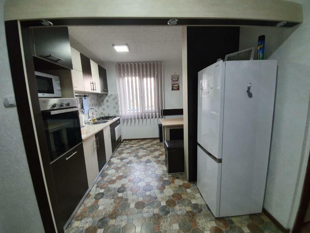 Apartment Ada Kaleh Orşova Extérieur photo
