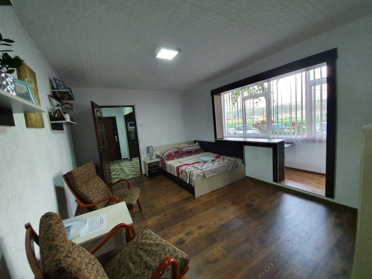 Apartment Ada Kaleh Orşova Extérieur photo