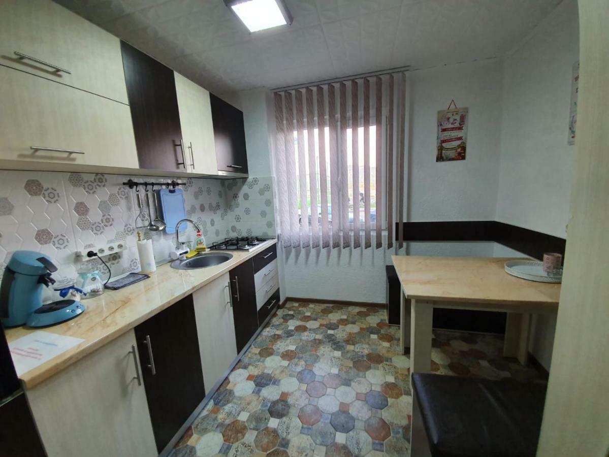 Apartment Ada Kaleh Orşova Extérieur photo